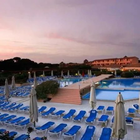 ホテル Garden Club Toscana 4*