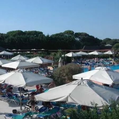 ホテル Garden Club Toscana 4*