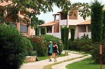 Garden Toscana Resort 3*